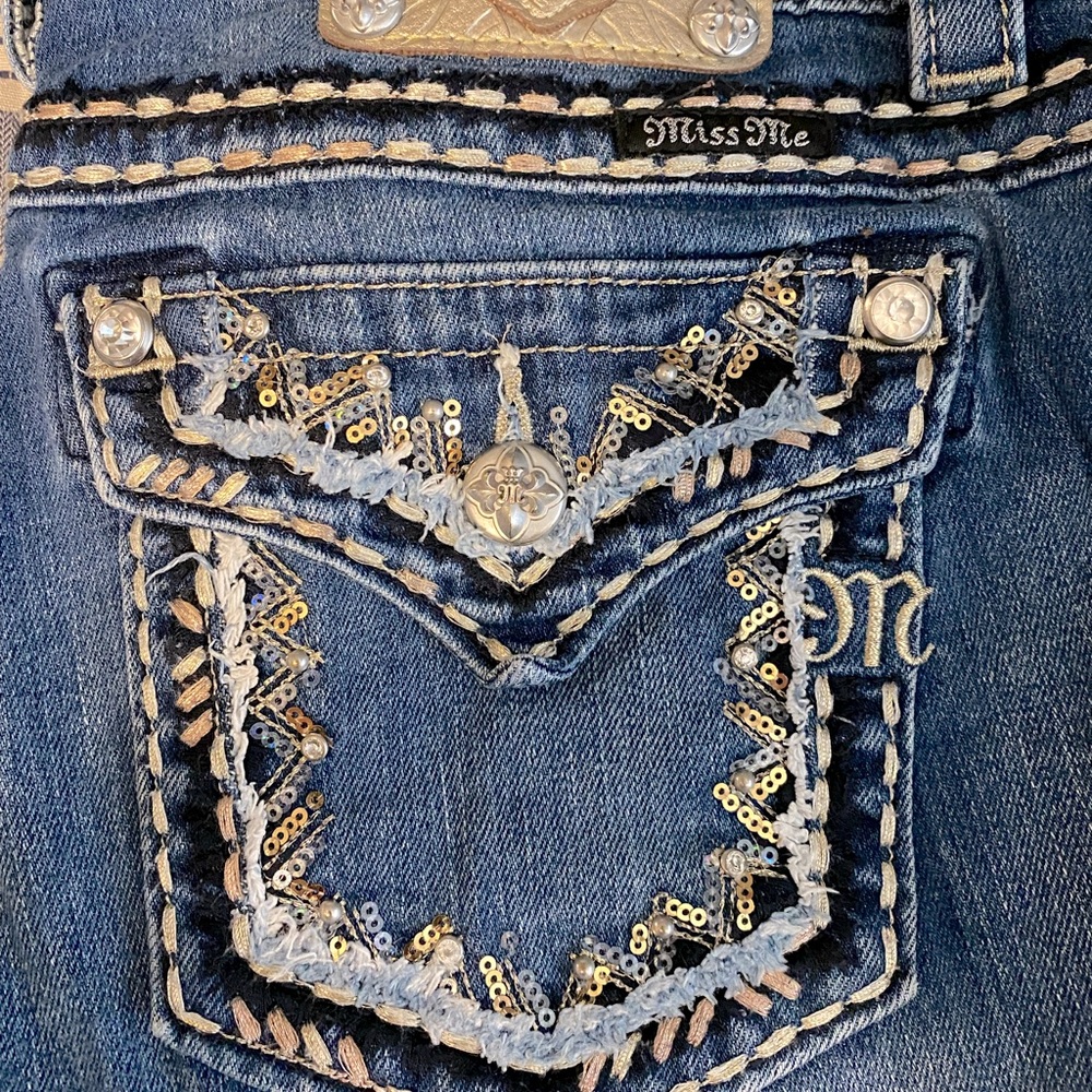 Miss Me boyfriend ankle jeans Size 30